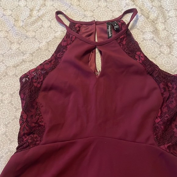 Dress - Picture 2 of 5